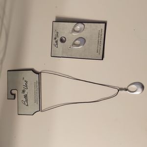 Bella Uno Matching Necklace and Earrings